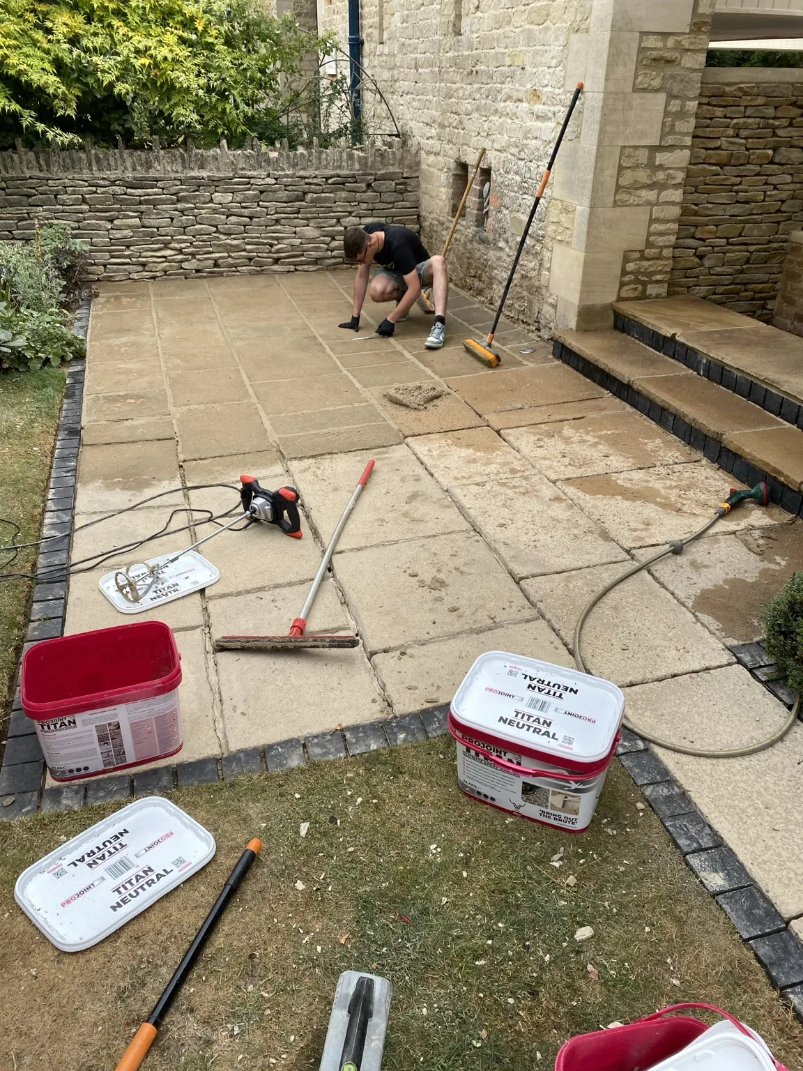 Completed exterior cleaning project 30