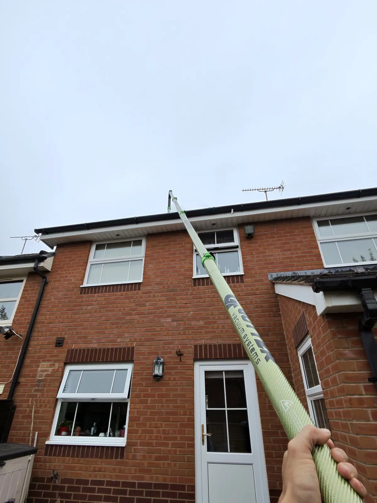 Gutter clearance